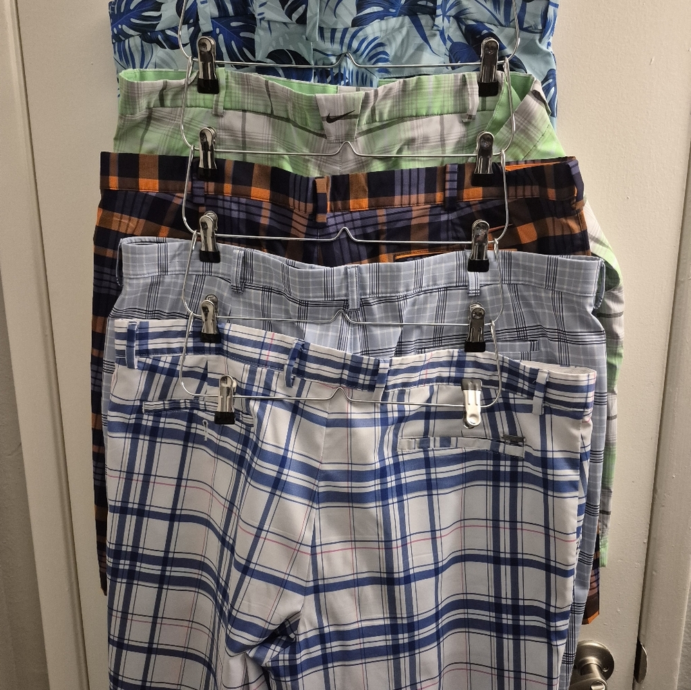 Men's  Plaid Shorts - Picture 7 of 7